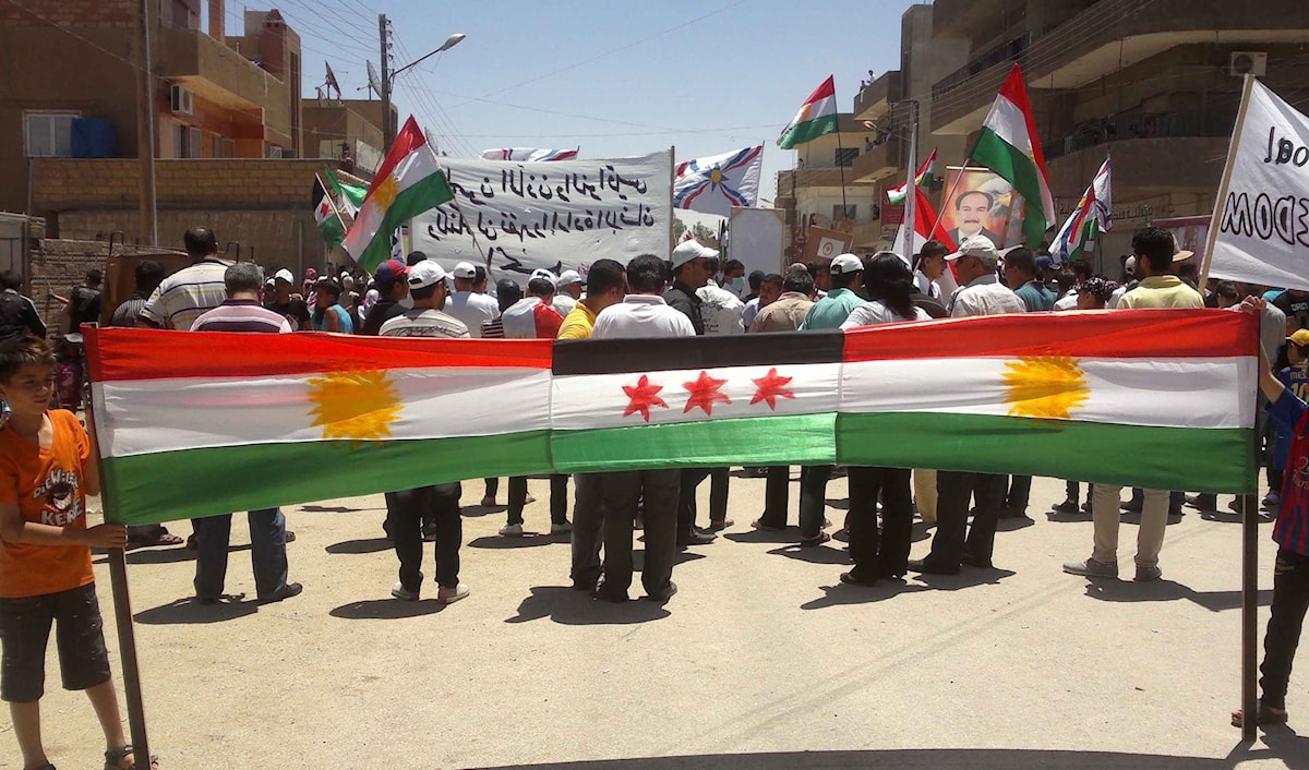 حكومة الشرع تراجعت عن تعهّدها لـ "قسد" بانضمامها للجيش ككتلة من 3 فرق (من الويب)