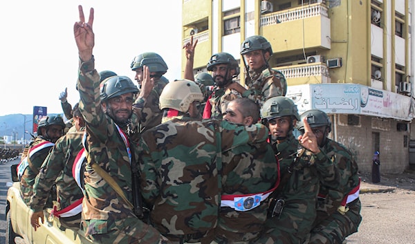 قوات «الانتقالي» ترفض طلب السعودية تسليم مواقع في حضرموت والمهرة (أ ف ب)