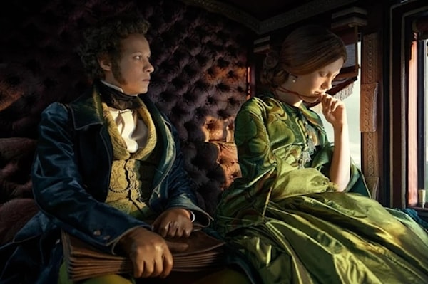 اعتمد الفيلم على نظام لوني دقيق يعكس التحوّلات الدرامية للشخصيات.