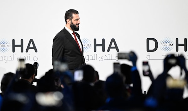 نظرة محايدة إلى خطاب السلطات الانتقالية تكشف عن عملية استنساخ مباشرة لسياسة النظام السابق الإعلامية (أ ف ب)