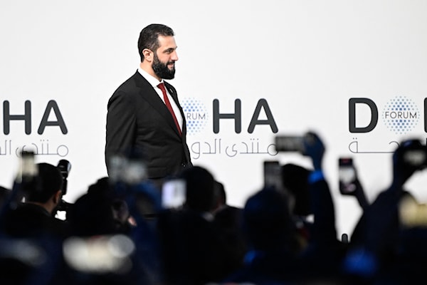 نظرة محايدة إلى خطاب السلطات الانتقالية تكشف عن عملية استنساخ مباشرة لسياسة النظام السابق الإعلامية (أ ف ب)