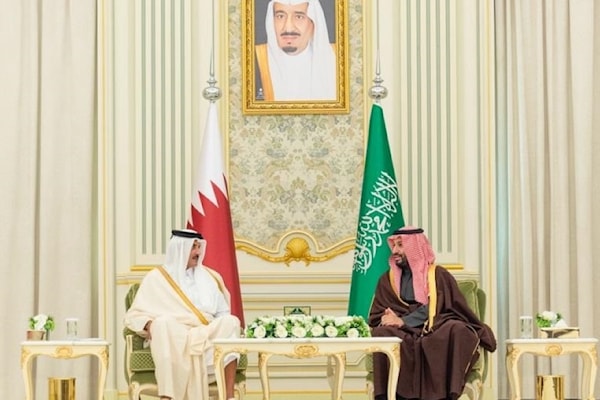 ولي العهد السعودي وأمير دولة قطر يعقدان جلسة مباحثات (واس)