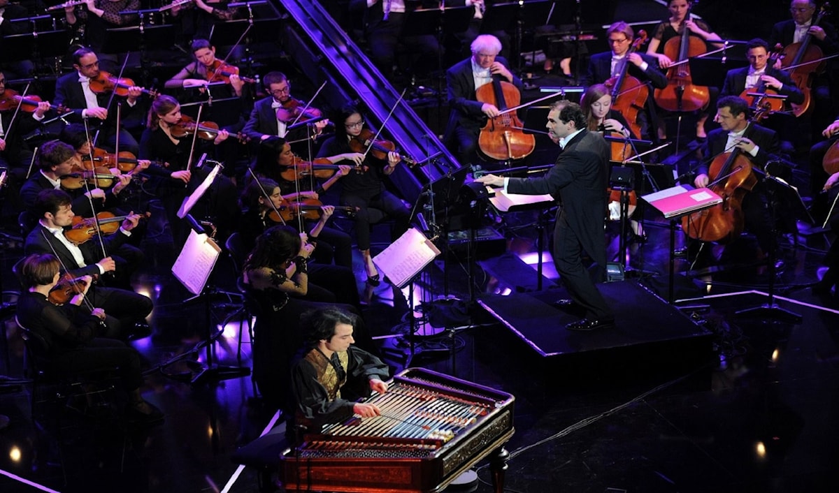 الميلاد على أنغام الفرح والرجاء