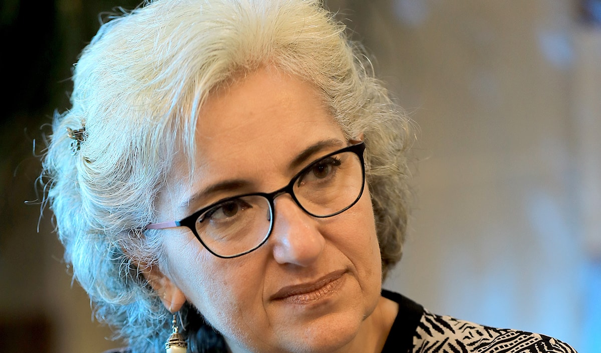 طلبت كرامي الإسراع بالإجراءات لوصول المبالغ إلى صناديق المدارس (هيثم الموسوي)