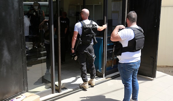 الموقوف كان يزور المستندات الرسمية لإخفاء هويات المواليد (مروان بو حيدر)