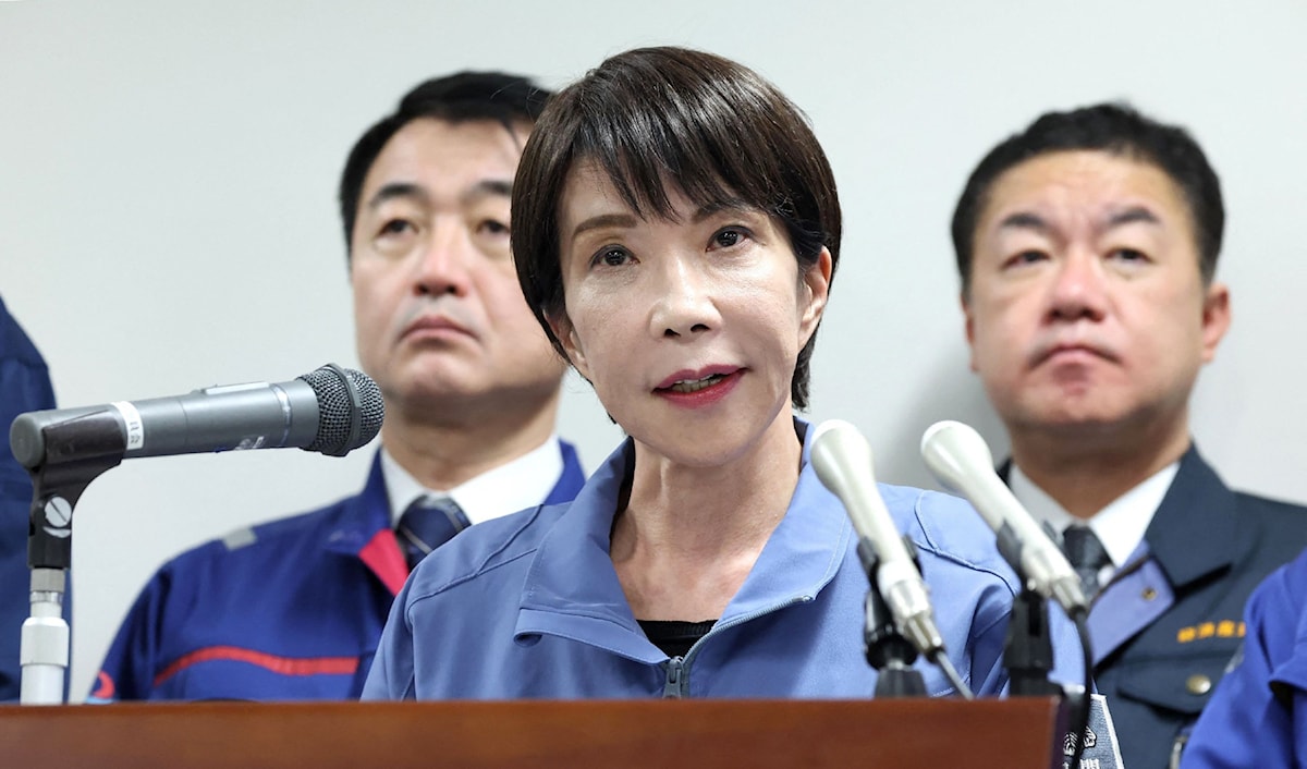 تعهّدت تاكايتشي بأن اليابان «سترد بهدوء وحزم» على التحركات الصينية العسكرية (أ ف ب)