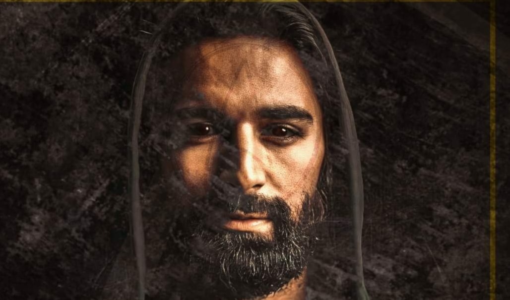 يناقش الفيلم قضيتي الإلحاد والتطرّف الديني