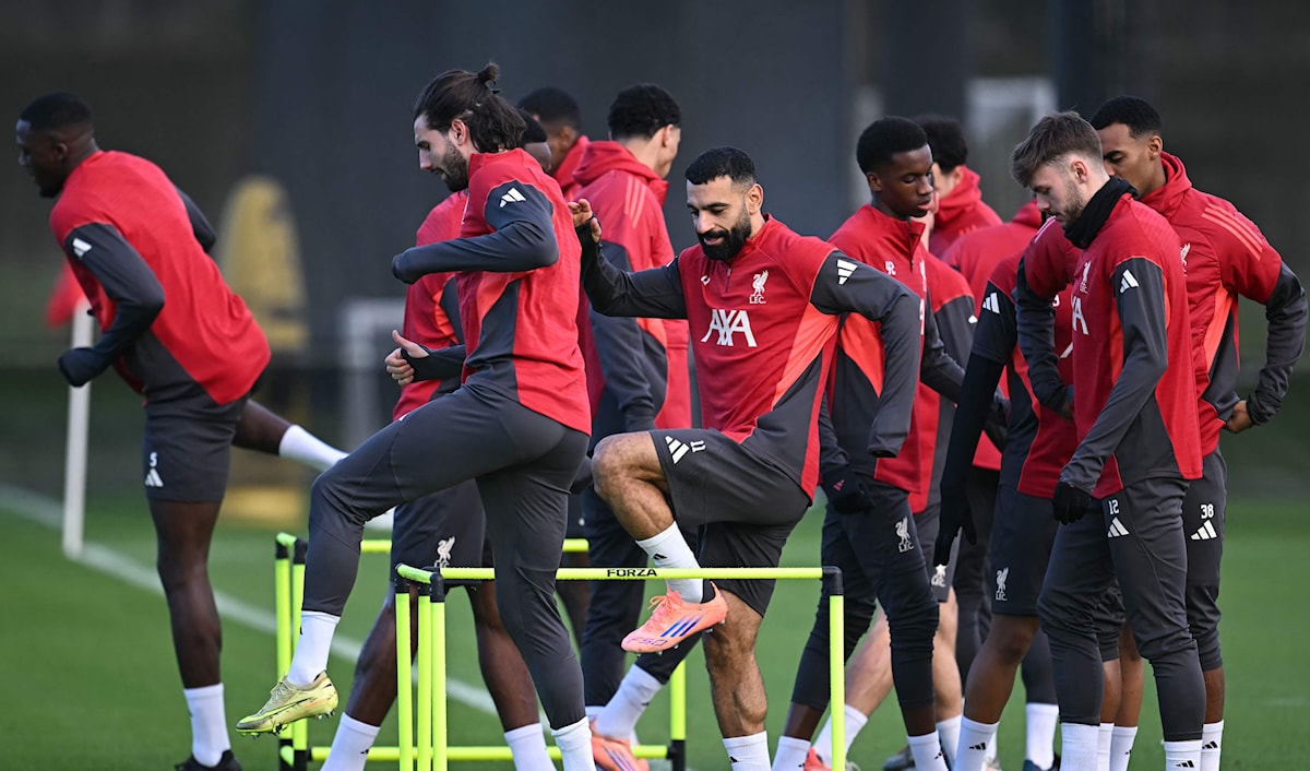 نشرَ صلاح صورة له من مركز الإعداد البدني للنادي على خاصية «ستوري» في حسابه بـ «إنستغرام».