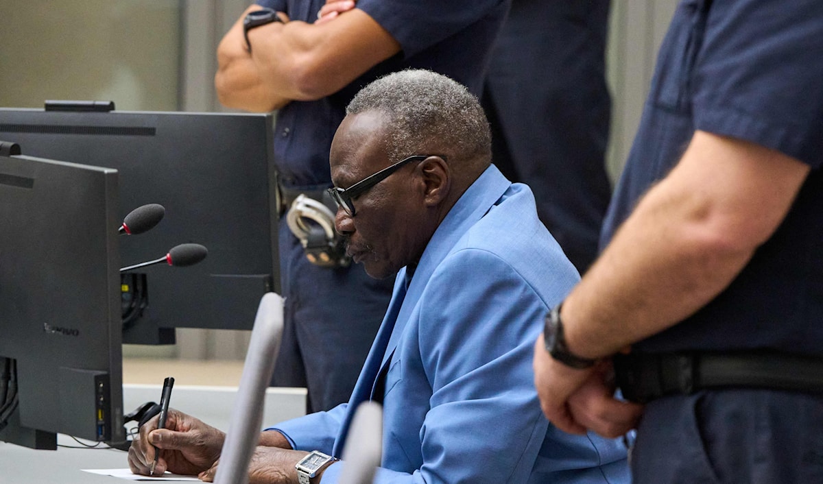 نفى عبد الرحمن أن يكون قائداً سابقاً في ميليشيا «الجنجويد» العربية (أ ف ب)