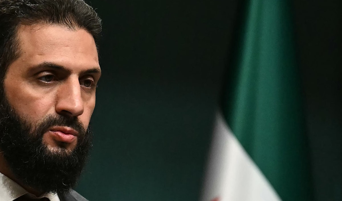 سيشارك الشرع في «القمة العربية الطارئة» في القاهرة (أ ف ب)