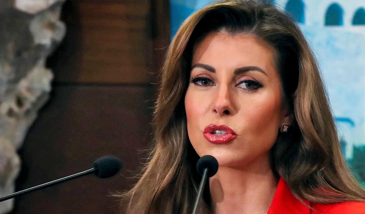 كلام المبعوثة الأميركية داخل الاجتماع، ومخالفته في تصريحاتها العلنية تسبّب بمفاجأة للعاملين في القصر الجمهوري (أ ف ب)