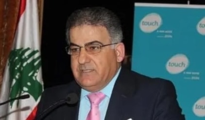 الشاعر باسم عباس