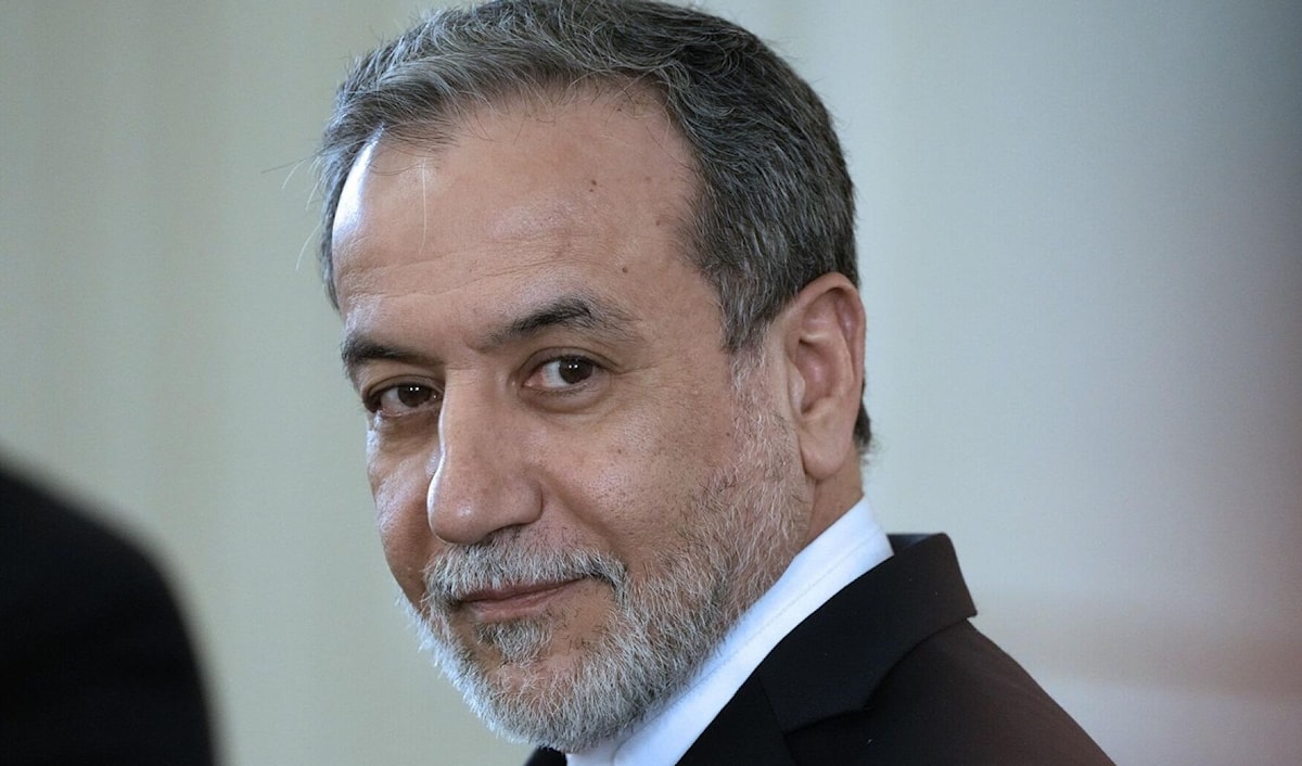 عراقجي: الاستقرار والأمن في اليمن ينعكسان على المنطقة بأسرها (من الويب)