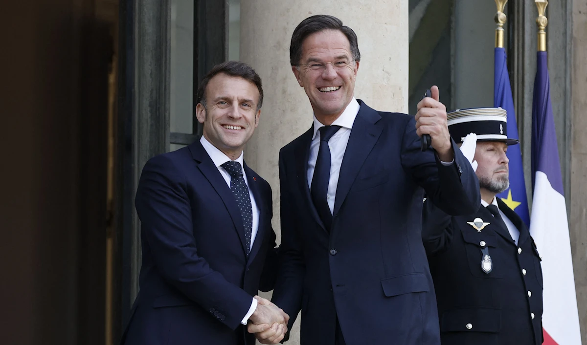 أكد المجتمعون «ضرورة الحفاظ على وحدة» التحالف الأطلسي بين الولايات المتحدة والأوروبيين (أ ف ب)