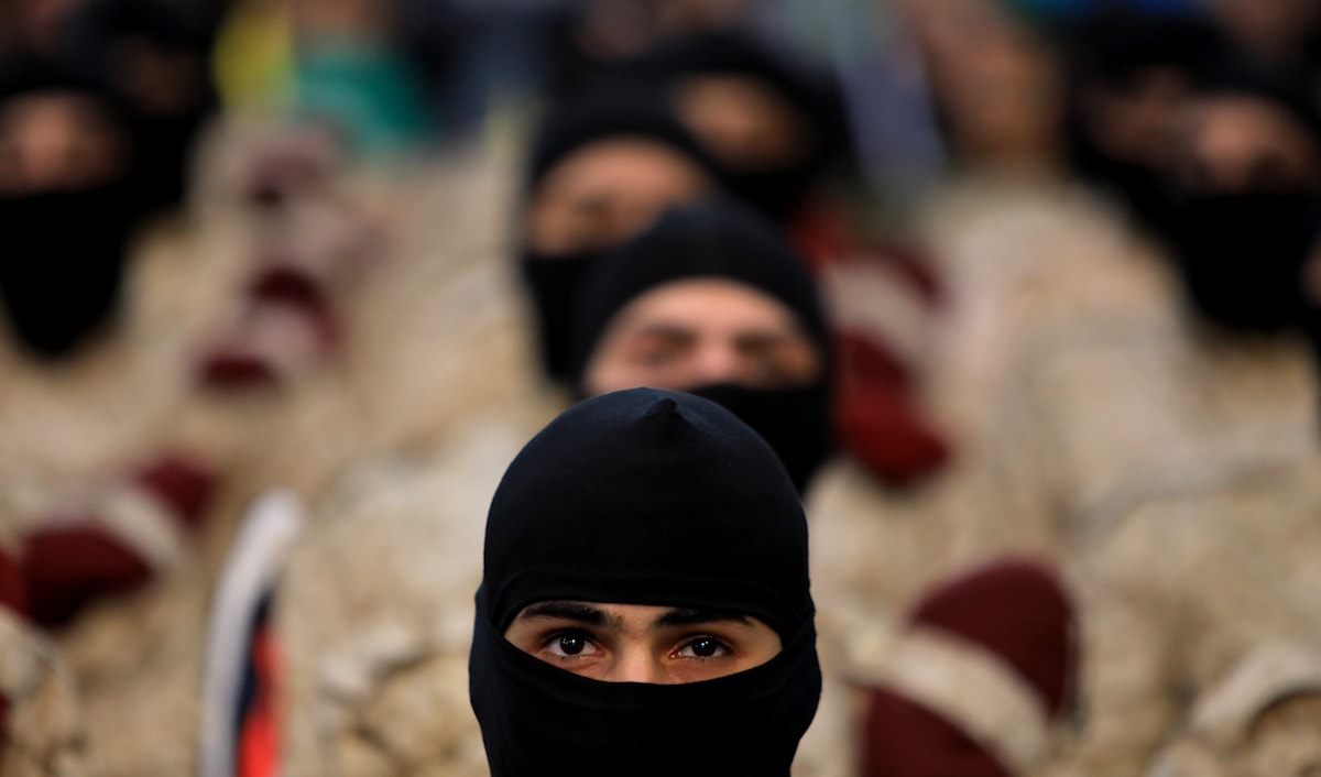 إن تحليل تاريخ صراع حزب الله مع إسرائيل يُظهر تفرّد الحزب في قدرته على تحمل الضغوط والتعلم منها (هيثم الموسوي)