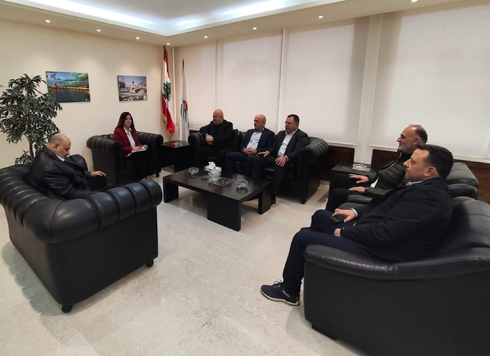 وفد اتحاد الكرة الطائرة