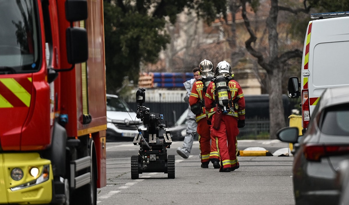 اعتبر لافروف أن  الانفجار «يحمل كل السمات المميزة للهجوم الإرهابي» (من الويب)