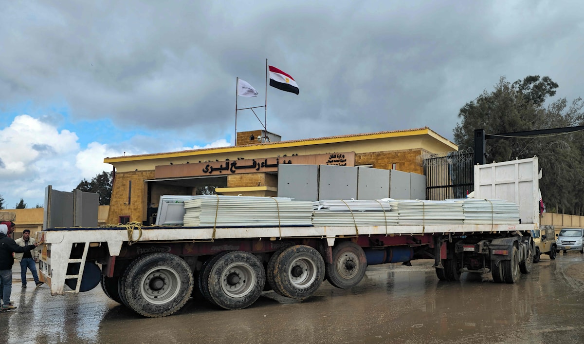 أبلغت مصر، الولايات المتحدة، بأن العراقيل الإسرائيلية أمام دخول الشاحنات إلى غزة «لم تعد مقبولة» (أ ف ب)