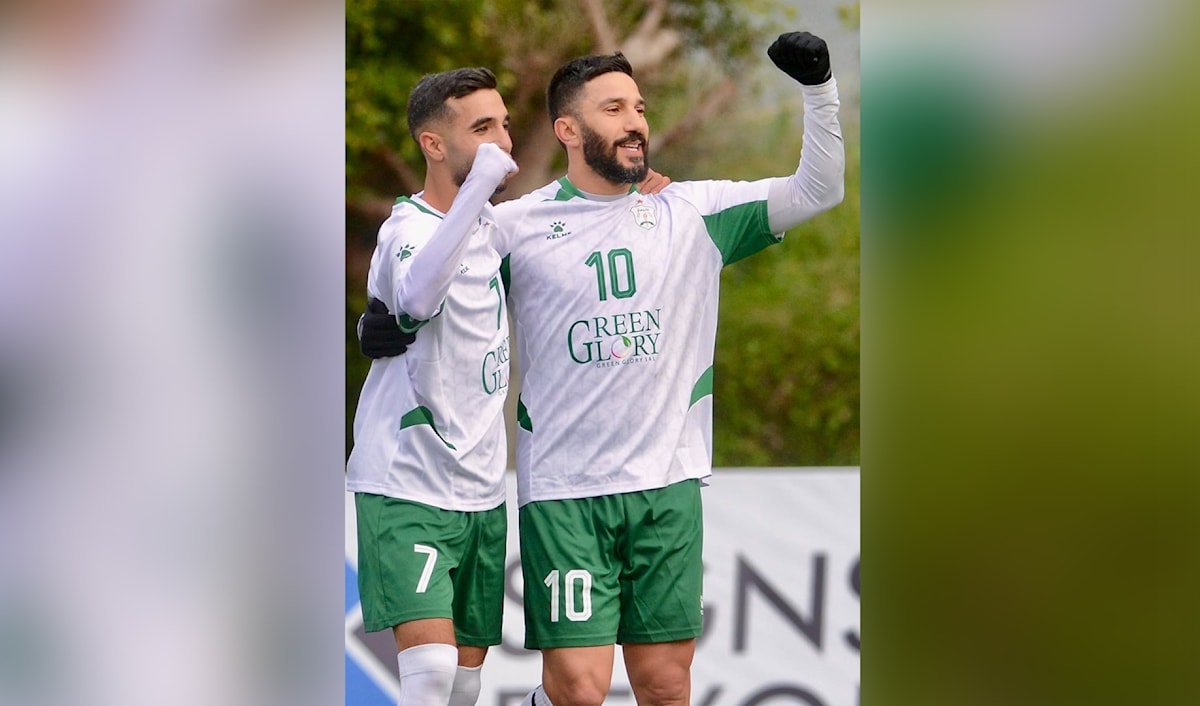 سجّل حسن معتوق «هاتريك» في مرمى العهد (طلال سلمان)