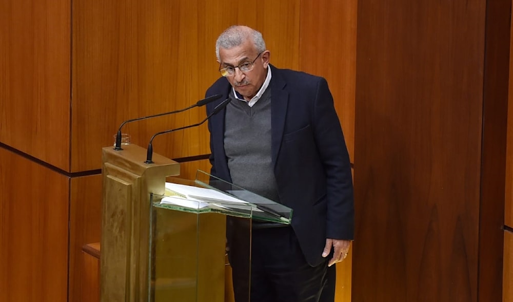 النائب أسامة سعد يمنح الثقة للحكومة (من الويب)