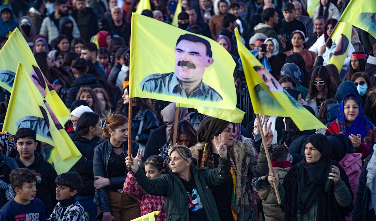 قال قائد «قوات سوريا الديمقراطية» إن هذه الخطوة إذا تمّت «سيكون تأثيرها إيجابياً علينا أيضاً» (أ ف ب)