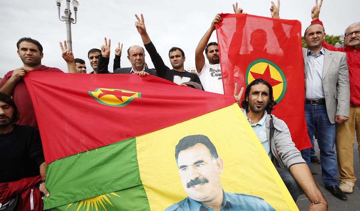 يراهن إردوغان على التحوّل في سوريا، لإقناع أوجالان بتوجيه نداء لحزبه للتخلّي عن الكفاح المسلّح (أ ف ب)