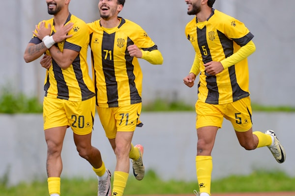 قدّم العهد اداءً مقنعاً مجدداً بتغلبه على الحكمة بثلاثة اهداف لمهاجميه (طلال سلمان)