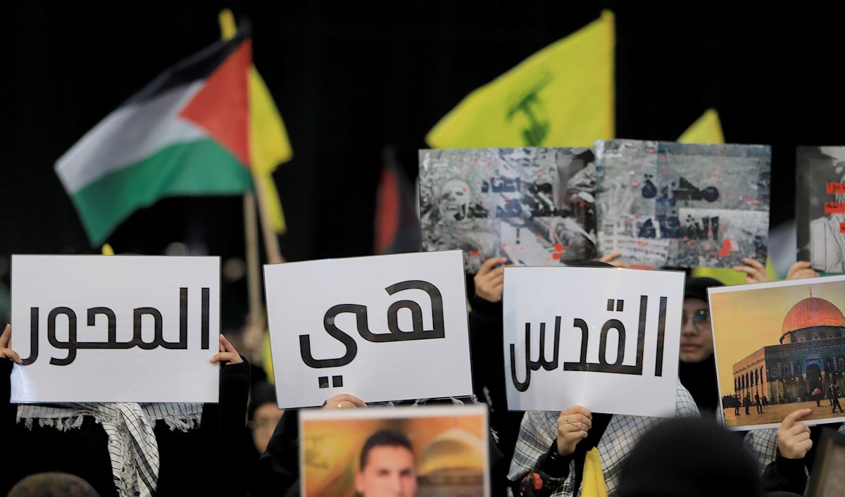 جمهور حزب الله خلال إحياء يوم القدس العالمي في الضاحية الجنوبية لبيروت (هيثم الموسوي)
