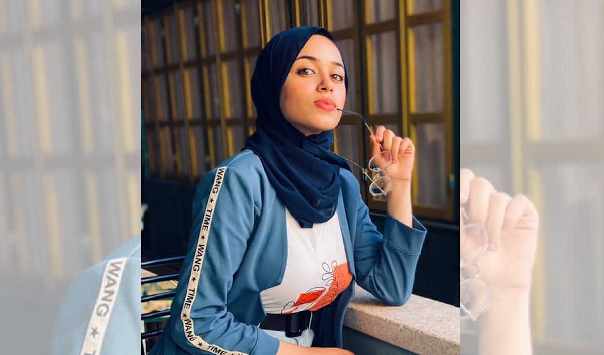 تؤسّس المترجمة الغزية قاعدةً جماهيرية عبر مواقع التواصل الاجتماعي