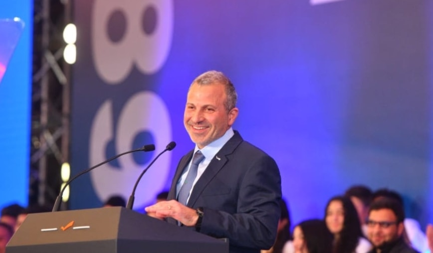 باسيل: أخرجوا جيش النازحين السوريين
