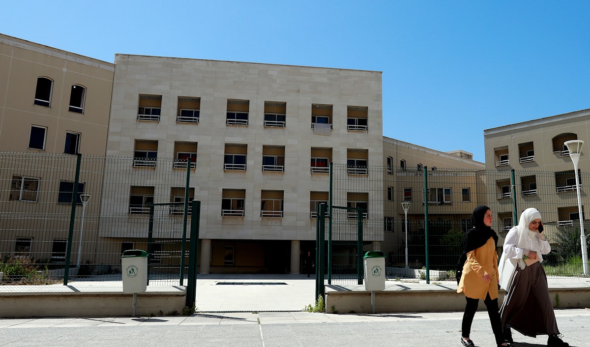 ليس واضحاً ما إذا جرى إقرار الراتبين الإضافيين لأساتذة الجامعة ليتقاضوا 13 راتباً بدلاً من 11 (مروان بو حيدر)
