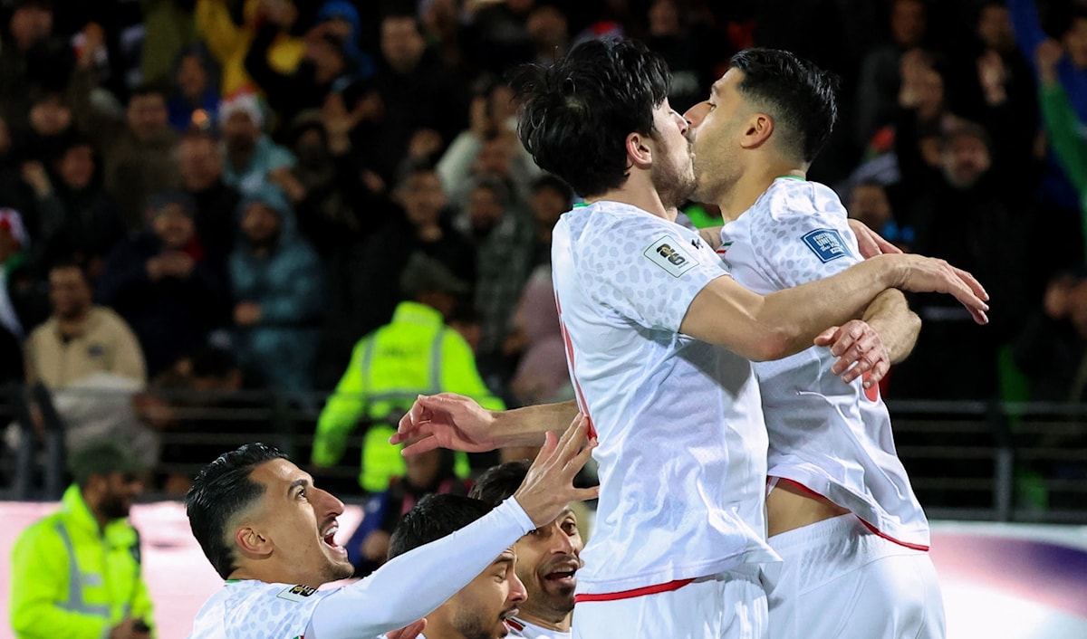 فرحة لاعبي ايران بالتأهل الى المونديال
