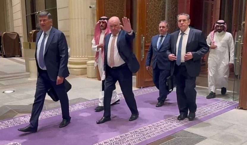 الوفد الروسي في الرياض (سبوتنيك)