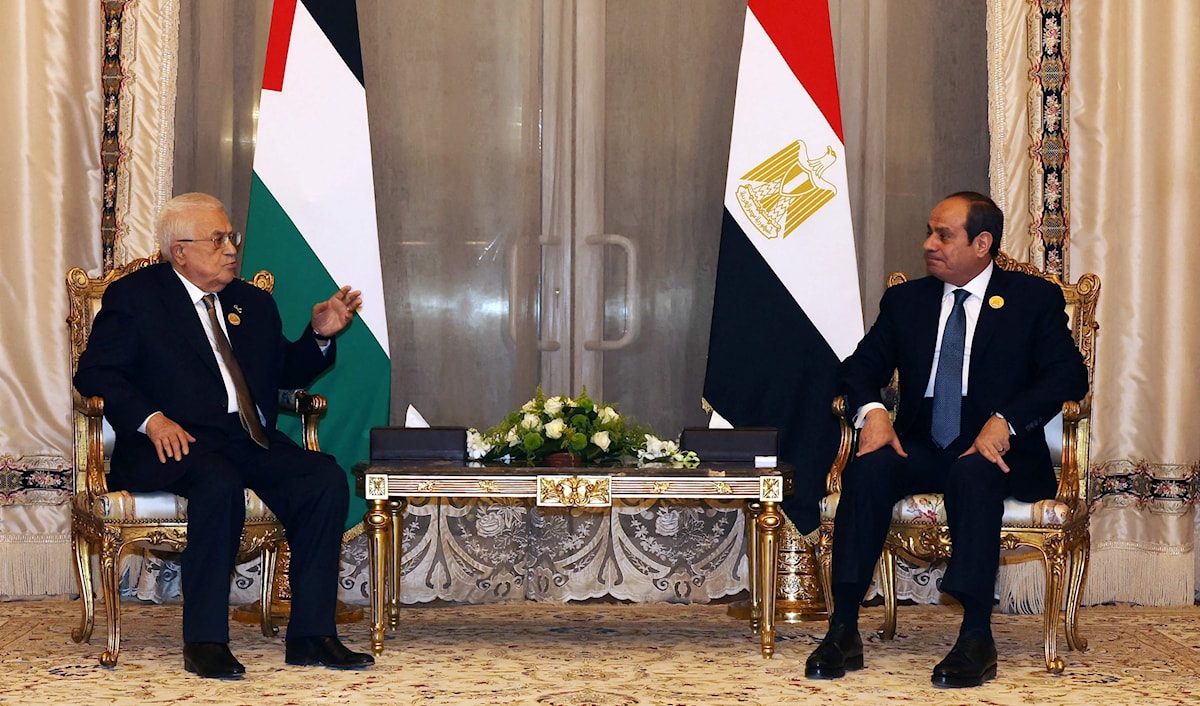 الحديث العربي الرسمي لم يخرج عن سياق التأكيد على دعم السلطة الفلسطينية، مع تجاهل واضح لتمثيل «حماس» (أ ف ب)