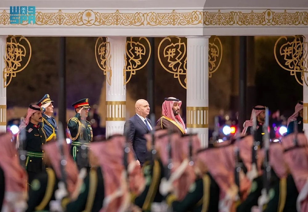 بن سلمان يستقبل عون في الديوان الملكي بقصر اليمامة في الرياض أمس (واس)