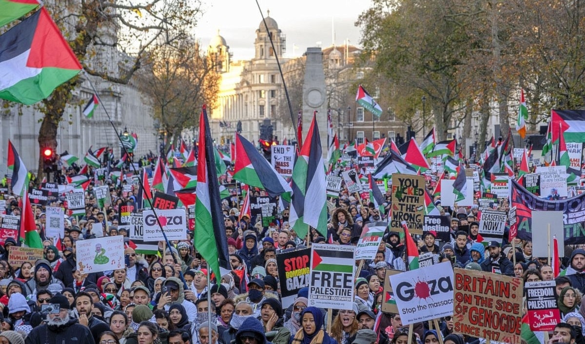 ذكّرت «حماس» بأنّ بريطانيا «هي من صنعت مأساة الشعب الفلسطيني حين اقتلعته من أرضه» (من الويب)