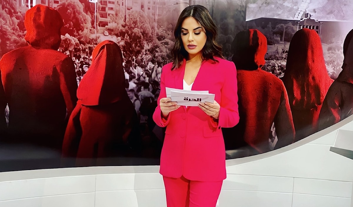 واصلت منى صليبا تقديم برنامجها حتى الساعات الأخيرة من إعلان إقفال القناة