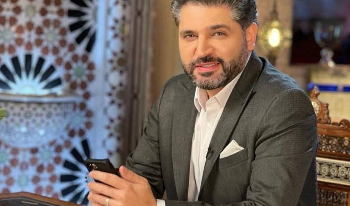 حرص بعضهم على الدفاع عن وزير الثقافة السوري