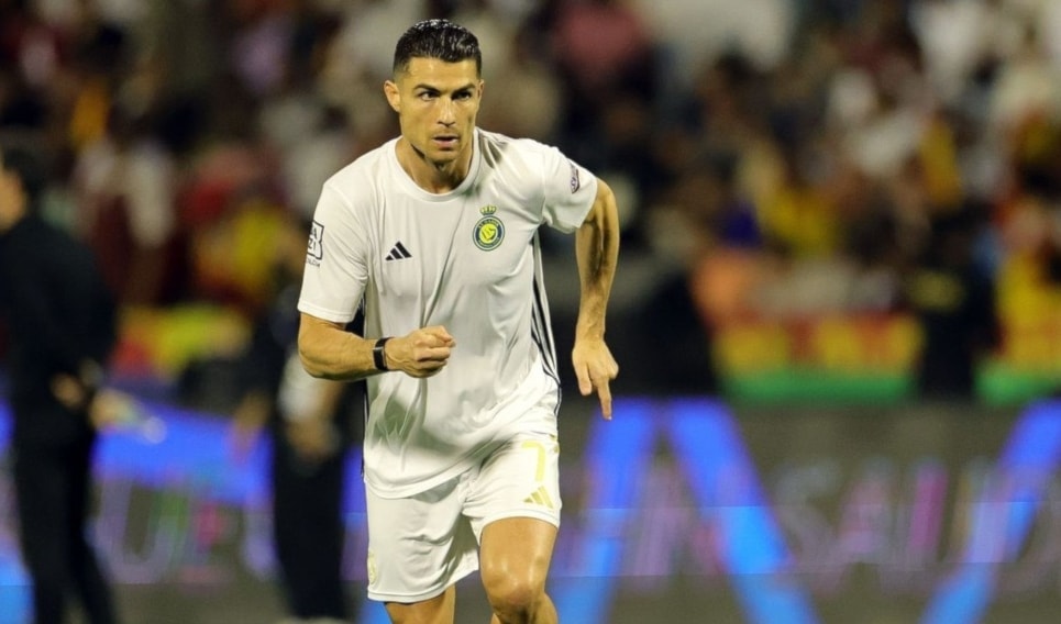 يقدم رونالدو أداء مميزاً مع النصر