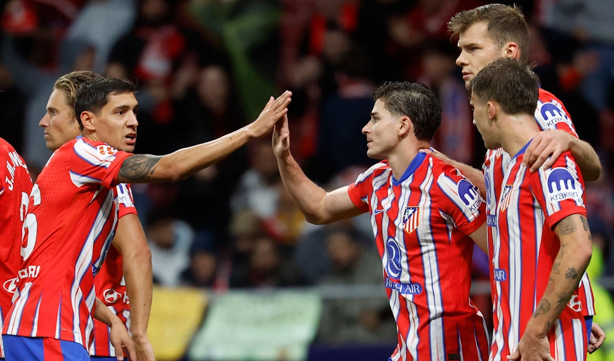 يحتل أتلتيكو مدريد المركز الثالث في جدول الدوري برصيد 63 نقطة (أ ف ب)