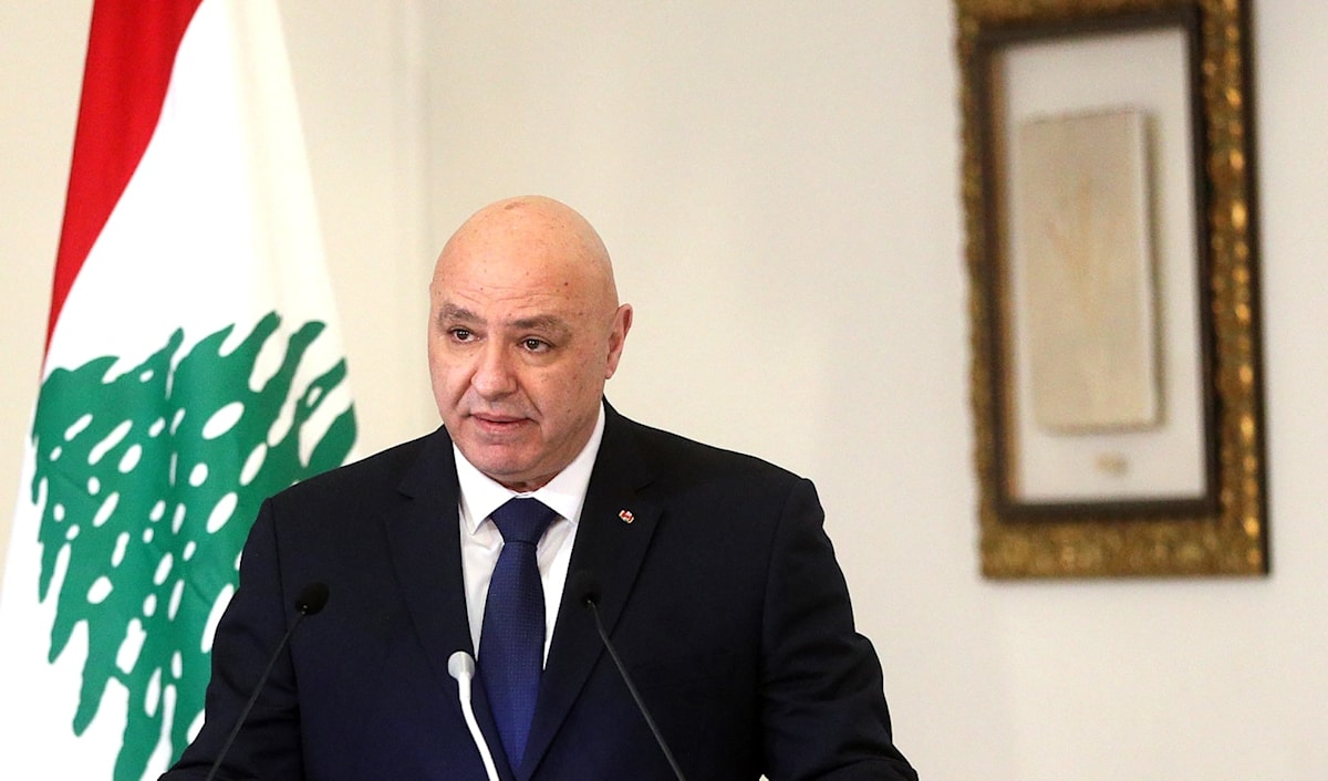 عون: عملية تطويع العسكريين تنفيذاً لقرار مجلس الوزراء مستمرة لتأمين 4500 عسكري (مروان بوحيدر)