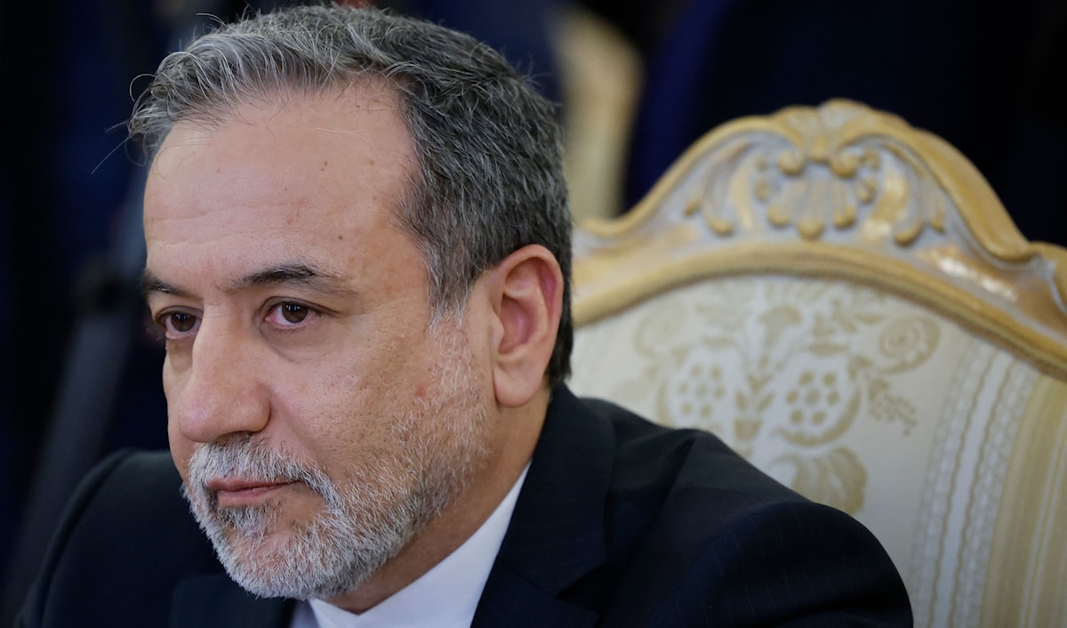 «عراقجي يتوجّه مساءً إلى مسقط لإجراء مفاوضات غير مباشرة» (أ ف ب)