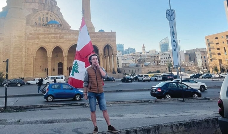قام التيكتوكر الإسرائيلي بجولة سياحية في وسط بيروت