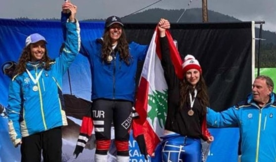 ساره زيدان على منصة التتويج