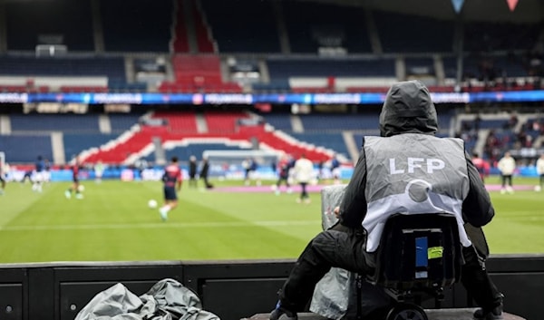 فسخت قناة DAZN البريطانية عقد بث مباريات الدوري الفرنسي لكرة القدم (أ ف ب)