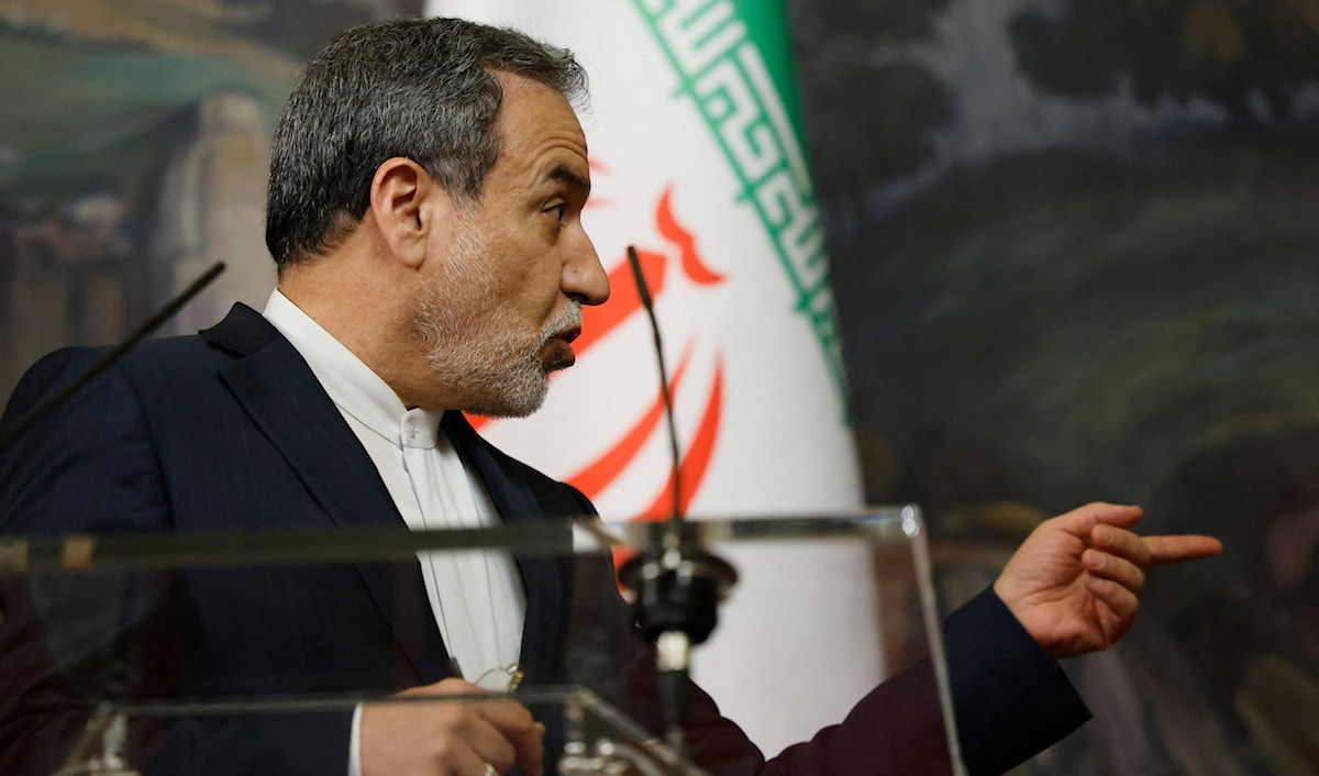 كشف وزير الخارجية الإيراني أن الجولة المقبلة من المفاوضات ستعقد في روما لأسباب لوجستية (أ ف ب)