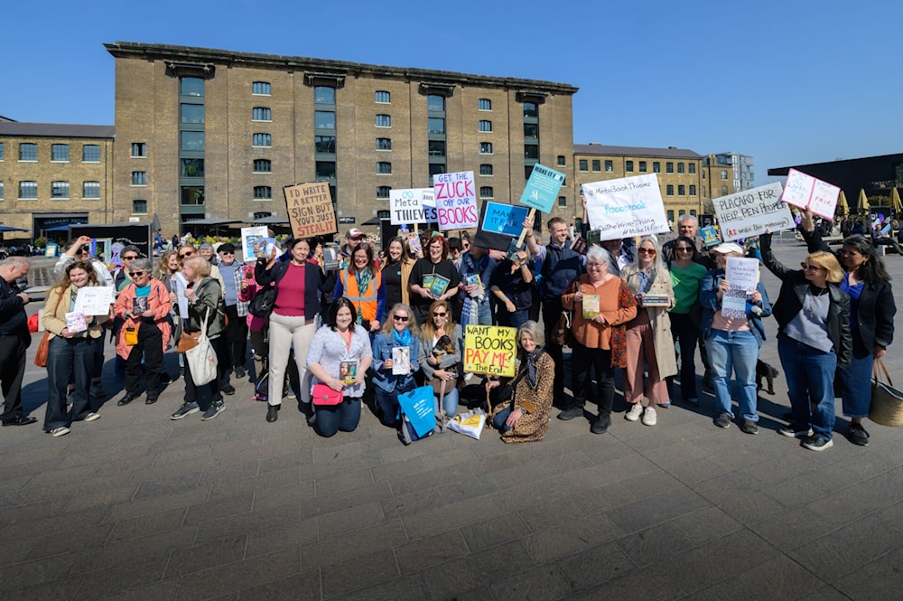 رفضت الشركة استلام رسالة احتجاج من الكتاب