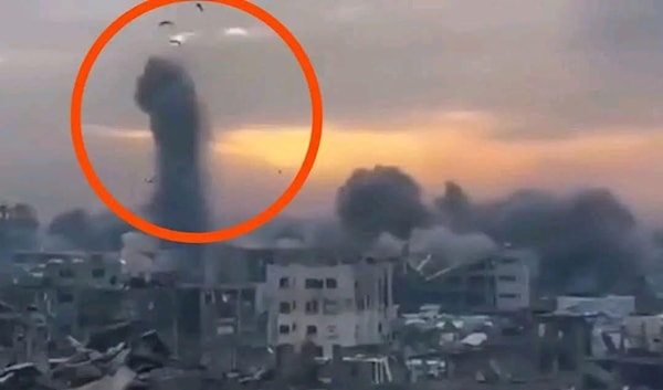 تتحدّث الأسطورة عن طائر يُسمّى الصدى أو الهامة، وهو في معتقدات العرب طائرٌ يخرج من رأس القتيل الذي لم يؤخذ بثأره بعد