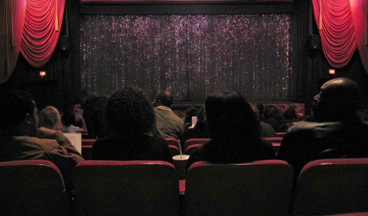 صالات السينما في غرفة الإنعاش؟