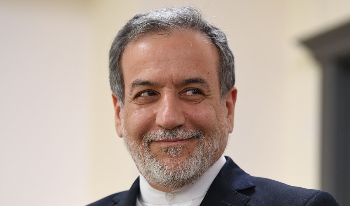 أكد عراقجي أن إيران لن تساوم على مبدأ التخصيب لكن يمكن البحث بشأن نسبته ومستوياته (أ ف ب)